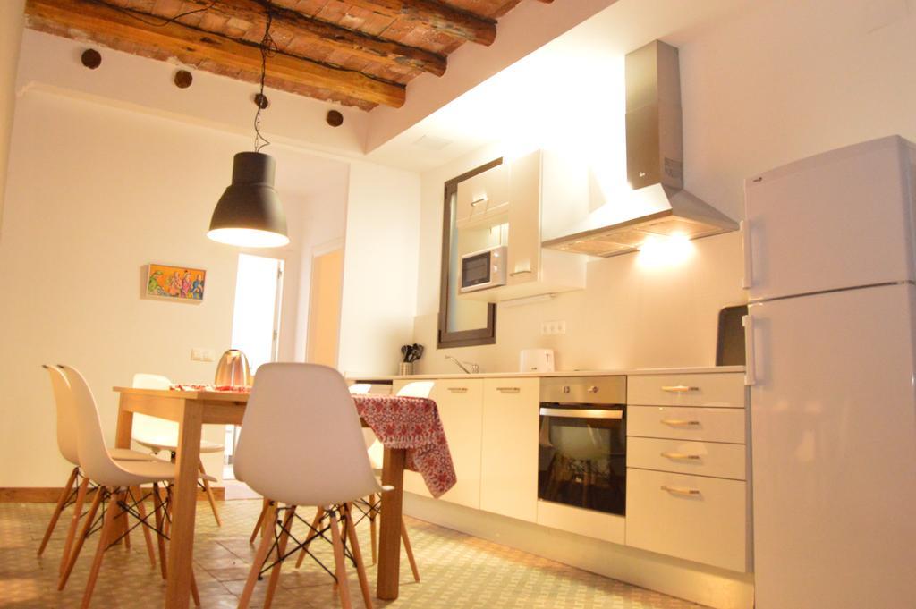 Tarragona Suites Mediona Екстер'єр фото