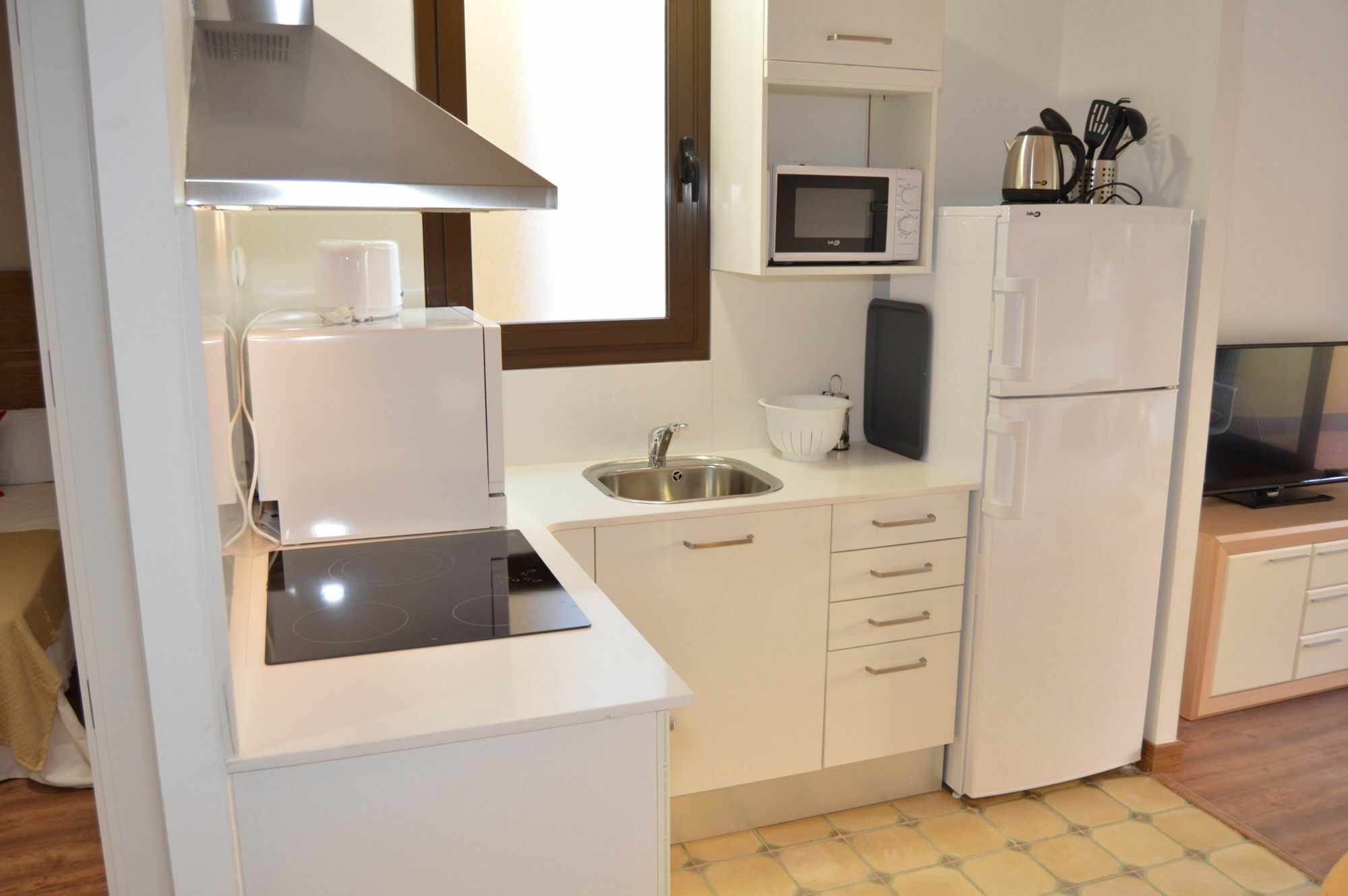 Tarragona Suites Mediona Екстер'єр фото