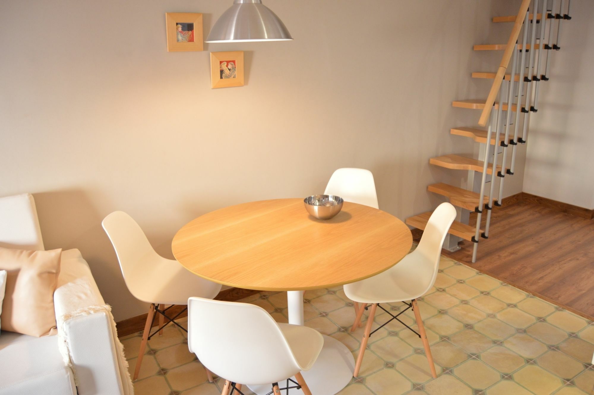 Tarragona Suites Mediona Екстер'єр фото